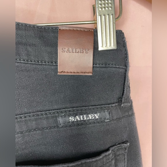 SAILEY | Sailey Women’s Black Bootcut Jeans | Size: 25 - Picture 5 of 6